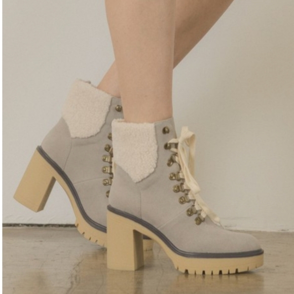The Madilyn - Platform Shearling Boots - Picture 2 of 2